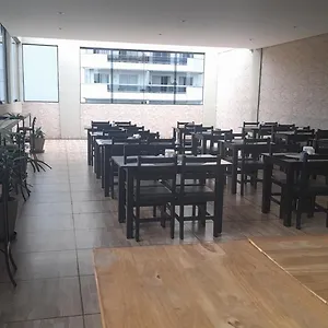 Hotel Pigalle, Próximo A Expo